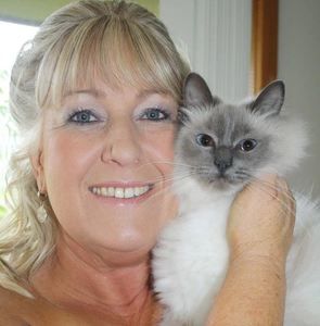 Meet your Posher, Rose